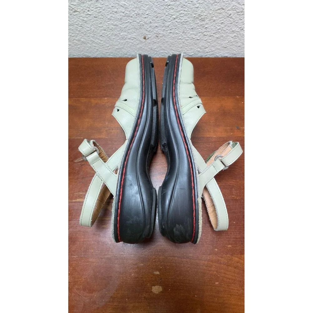 Naot Leather Mary Jane Sandals Womens 38 Sage Green Cutout Slingback Comfort